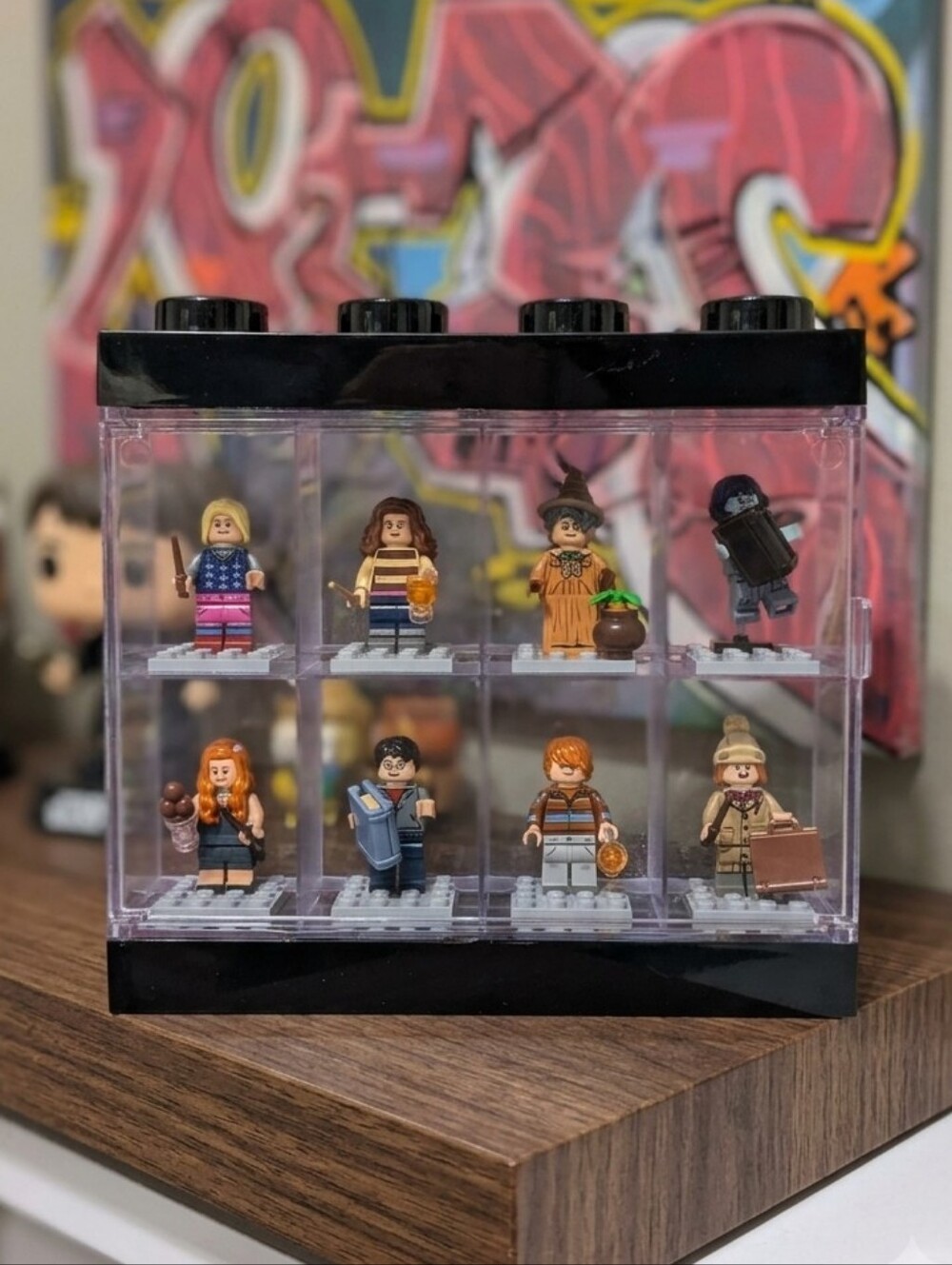 2020 LEGO Harry Potter Minifigures (Series 2) with Display Case